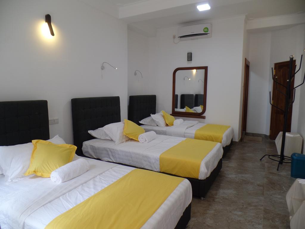 Kandyan Bluestar Villa Zimmer foto